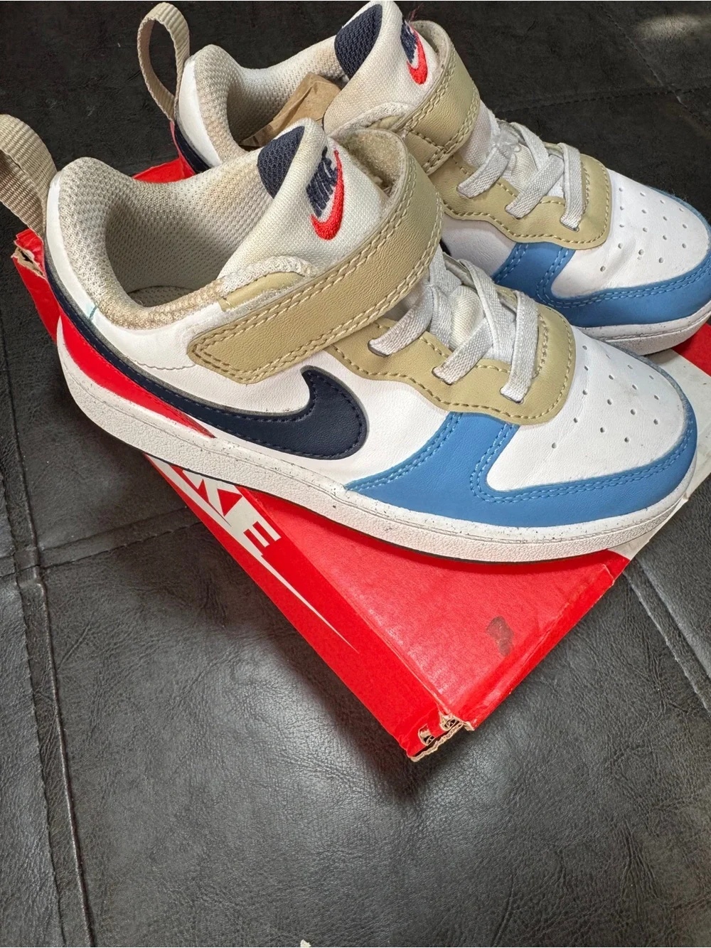 Nike Kids White, Blue & Tan Velcro Low-Top Sneakers
